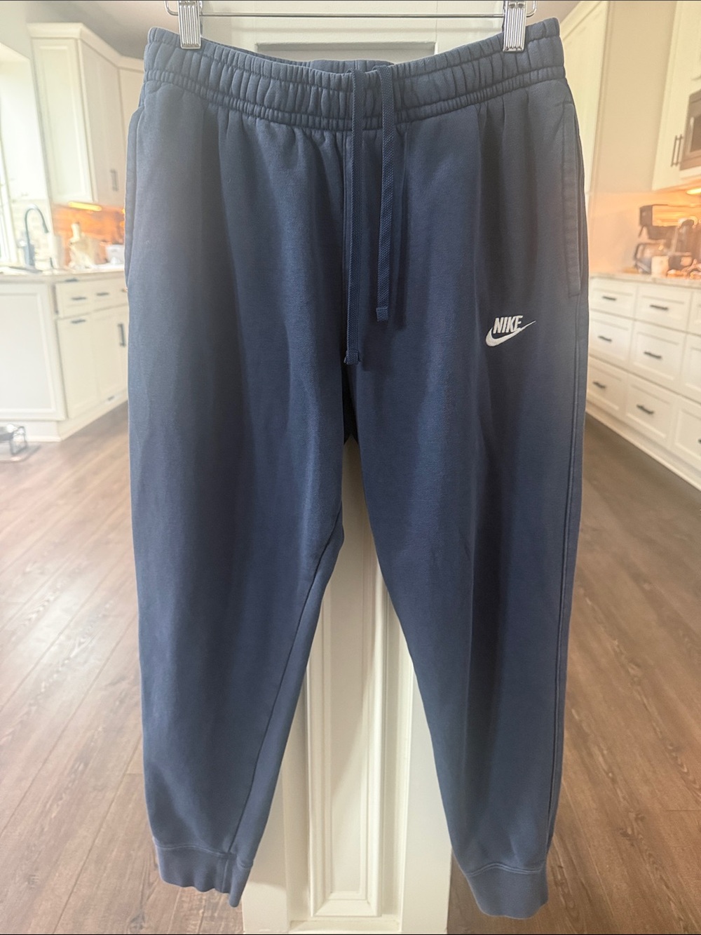 Nike Men's Navy Fleece Joggers Medium - Picture 2 of 7